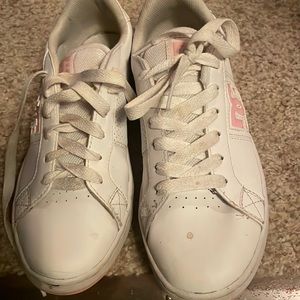Worn once. 9.5 women’s DC shoes. White and pink